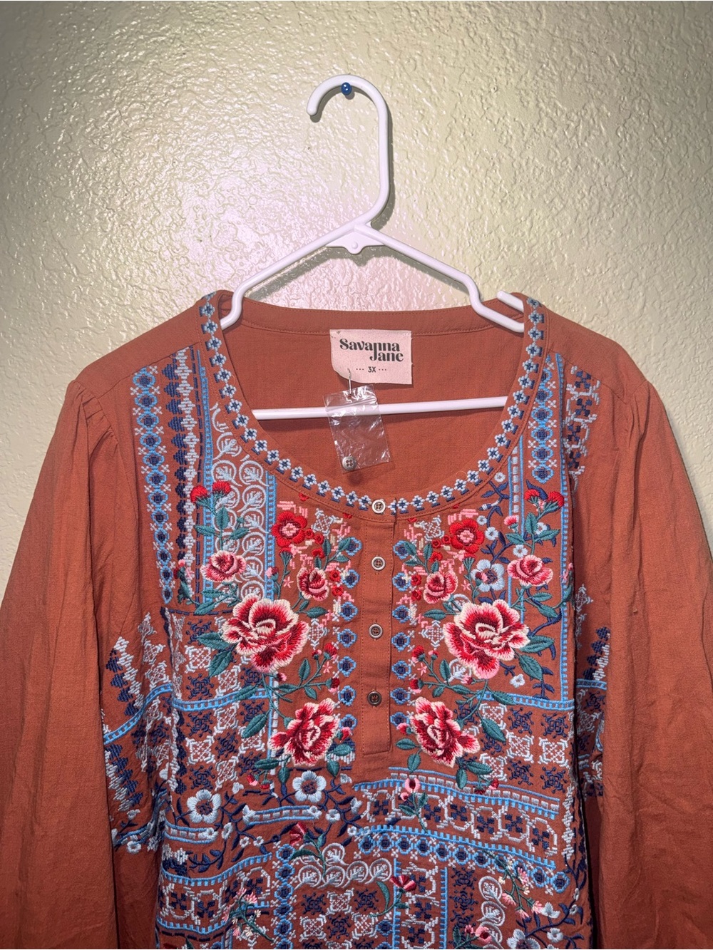 Savanna Jane 3X Embroidered Floral Boho Peasant Top Rust Plus - Picture 2 of 15